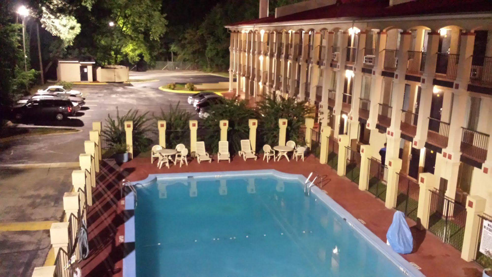 Мотель Super 8 By Wyndham College Park/Atlanta Airport West Экстерьер фото